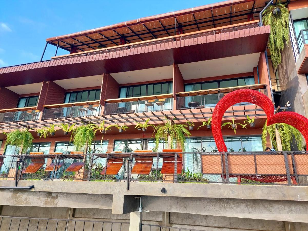 Oasis Phamee Bed & Breakfast Ban Pha Mi Exterior foto